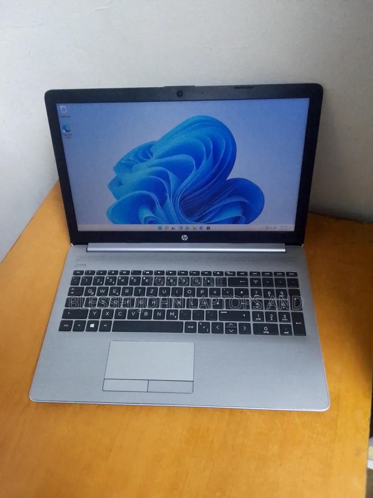 Laptop HP 8GB AMD Ryzen 3 HDD 500GB