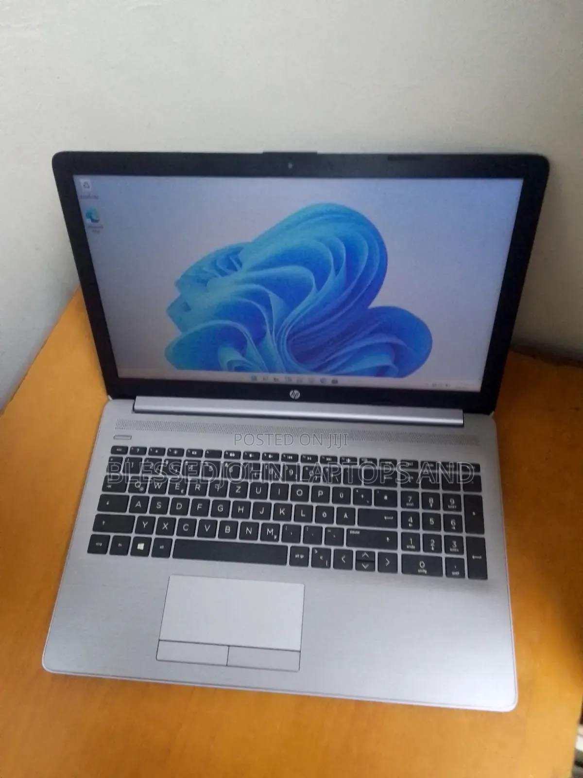 Laptop HP 8GB AMD Ryzen 3 HDD 500GB