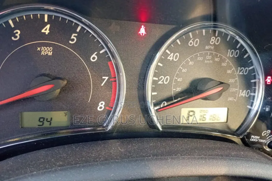 Toyota Corolla 2012 Red