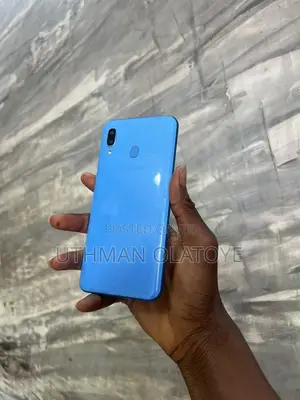 Samsung Galaxy A30 64 GB Blue