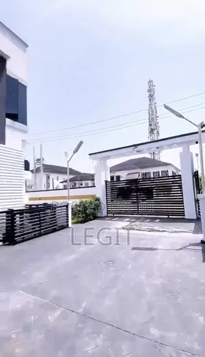 5bdrm Duplex in Jahi for sale