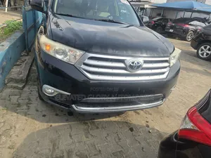 Toyota Highlander 2013 Black
