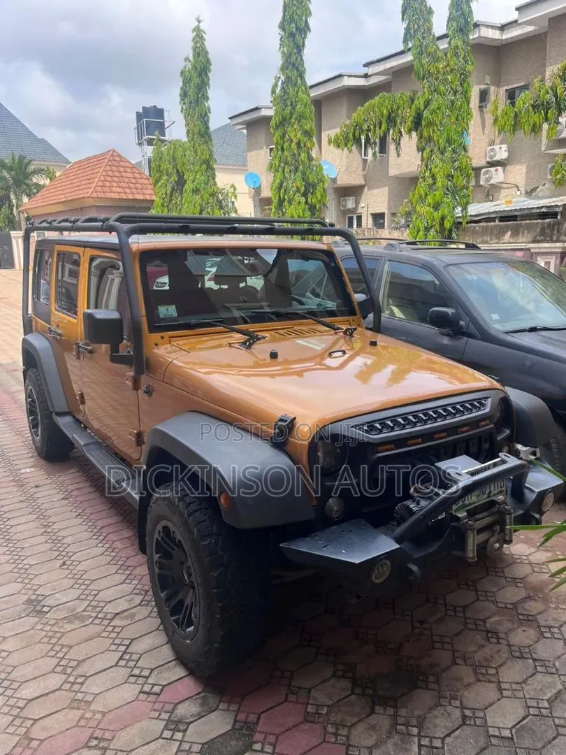 Jeep Wrangler 2015 Orange
