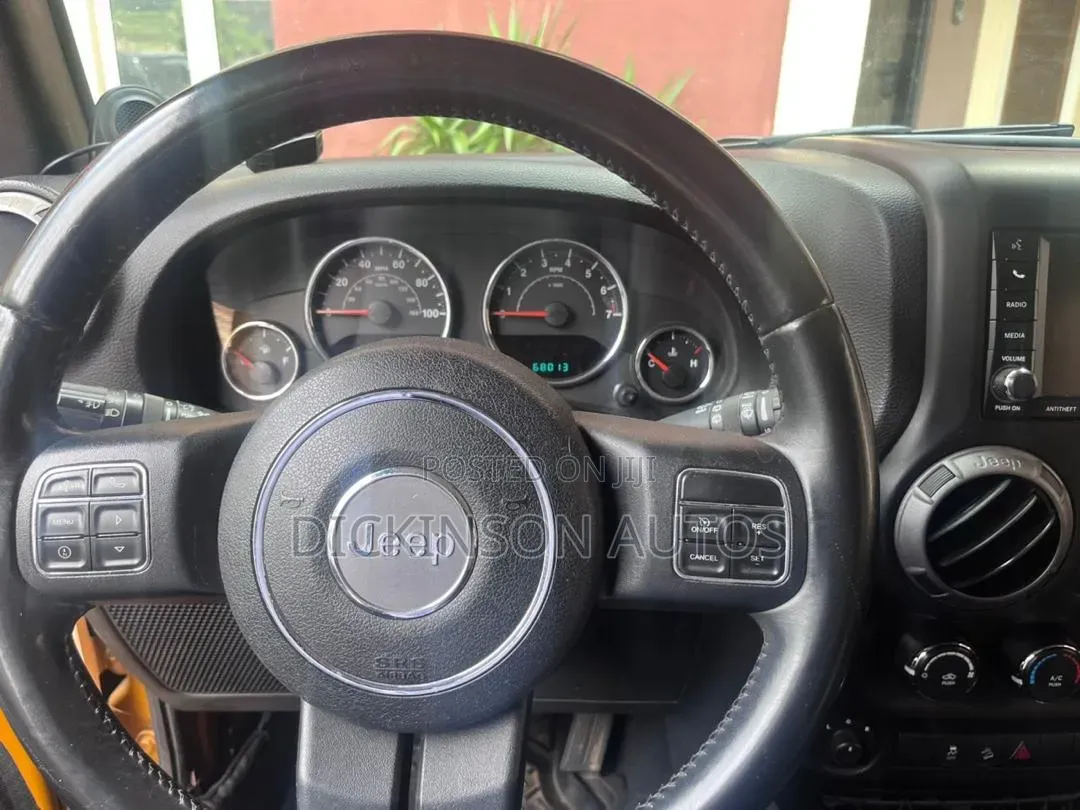 Jeep Wrangler 2015 Orange
