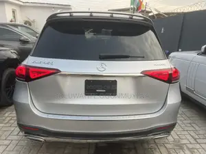 Mercedes-Benz GLE-Class GLE 450 4MATIC 2021 Silver