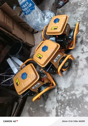 Ey 20 Engine Poker Vibration Machine