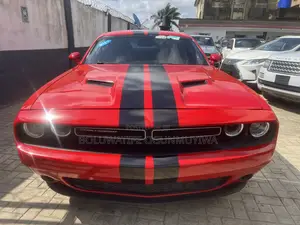 Dodge Challenger 2017 Red