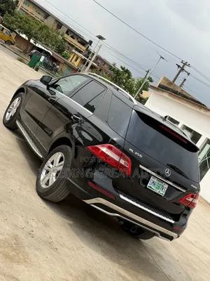 Mercedes-Benz M Class ML350 4MATIC 4dr SUV AWD (3.5L 6cyl 7A) 2015