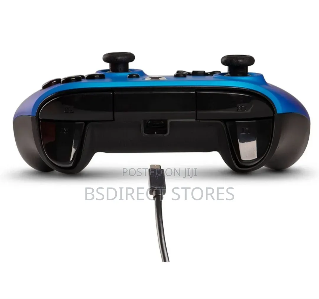 PowerA Symmetric Wired Controller for Xbox Series XS Thumbstick Layout