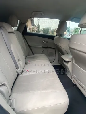 Toyota Venza 2012 Silver