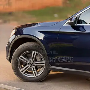 Mercedes-Benz GLC-Class 2021 Blue
