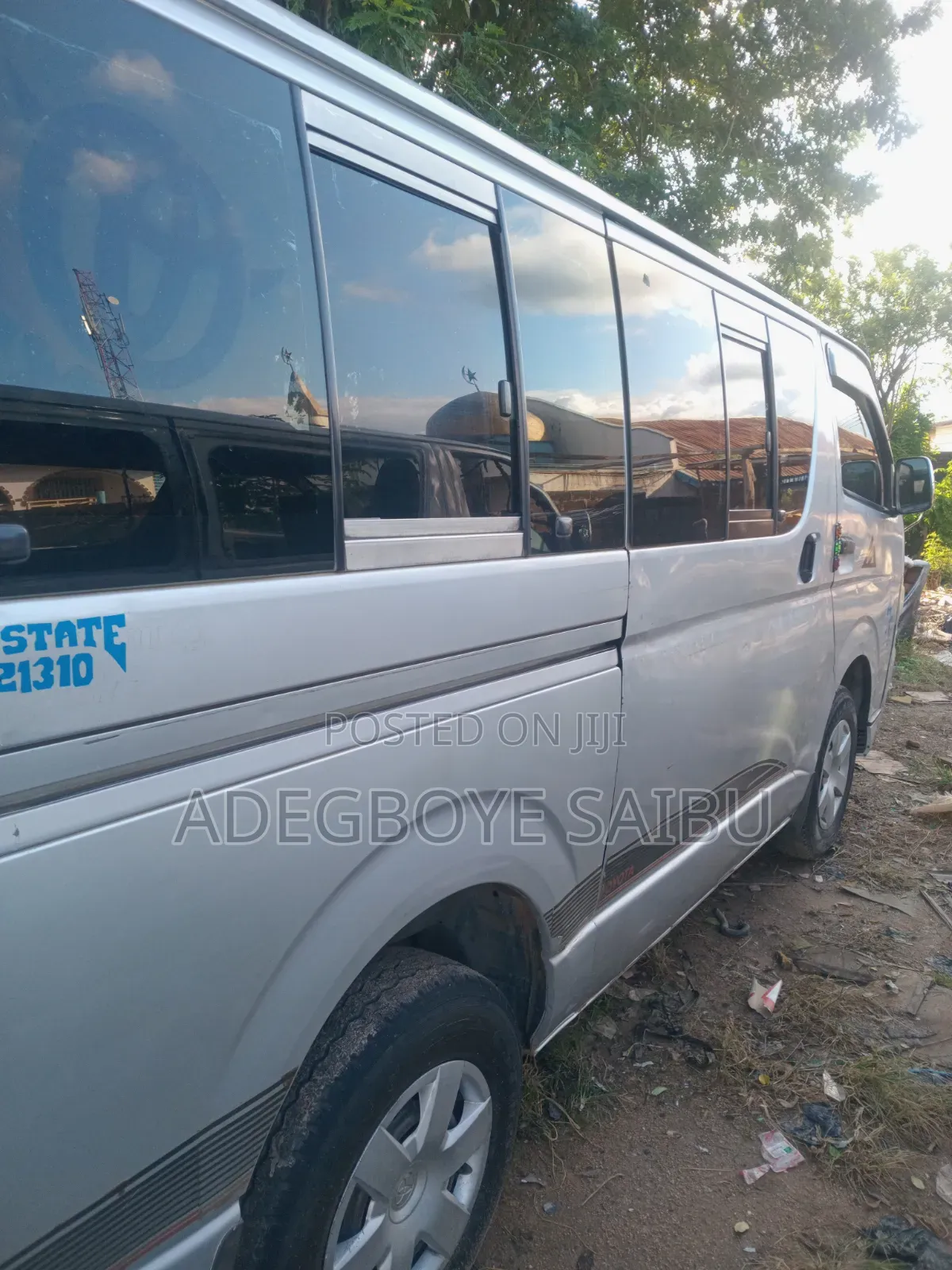 Toyota HiAce 2011 Grey