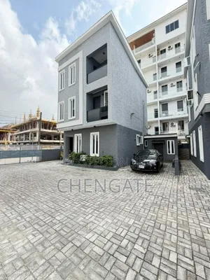 5bdrm Duplex in Lekki for sale