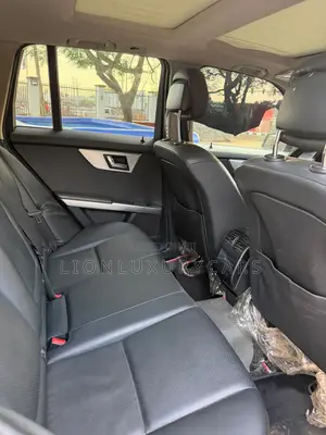 Mercedes-Benz GLK-Class 2010 Black