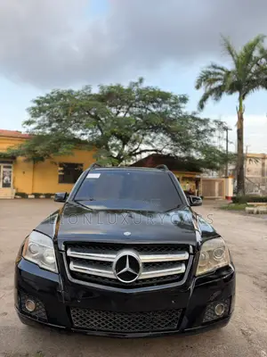 Mercedes-Benz GLK-Class 2010 Black