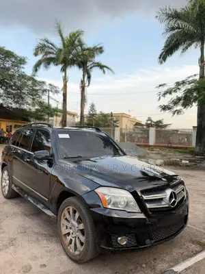 Mercedes-Benz GLK-Class 2010 Black