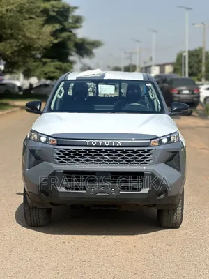 New Toyota Hilux 2026 Blue