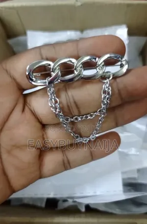 Metal Punk Style Unisex Brooch