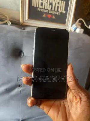 Apple iPhone 11 Pro 64 GB Gold