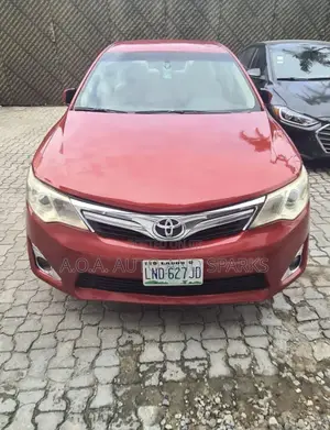 Toyota Camry 2014 Red