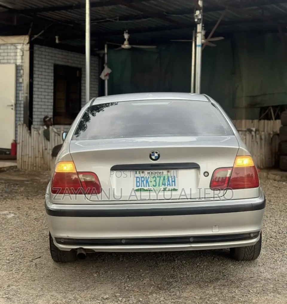 BMW 128i 2004 Silver
