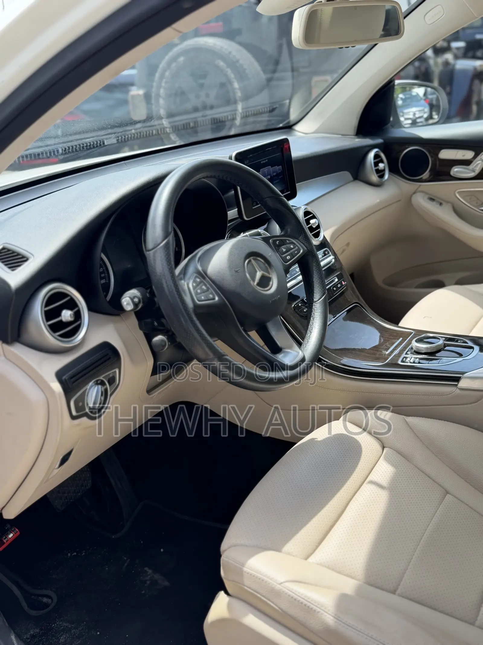 Mercedes-Benz GLC-Class 2017 White