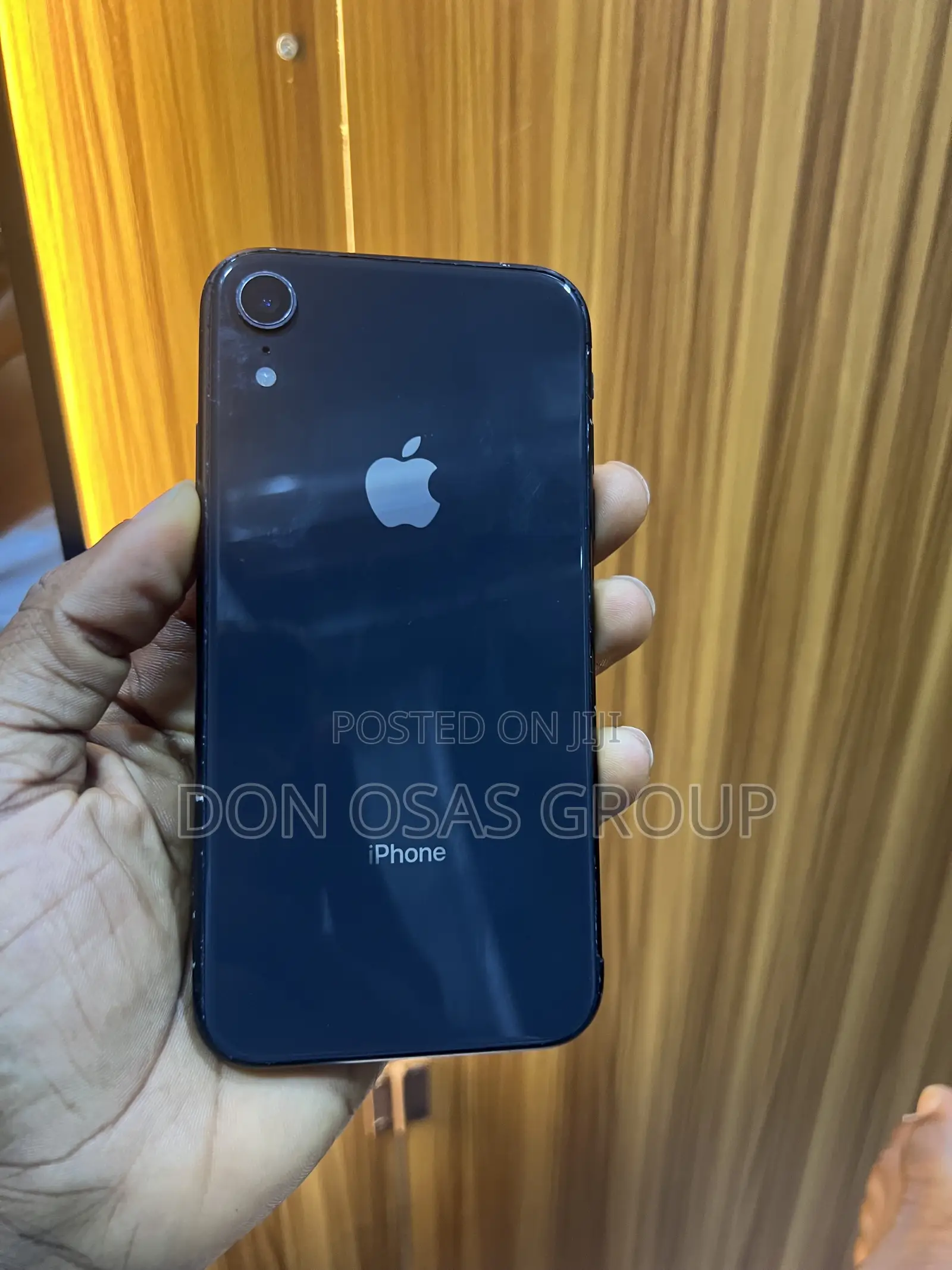 Apple iPhone XR 64 GB Black