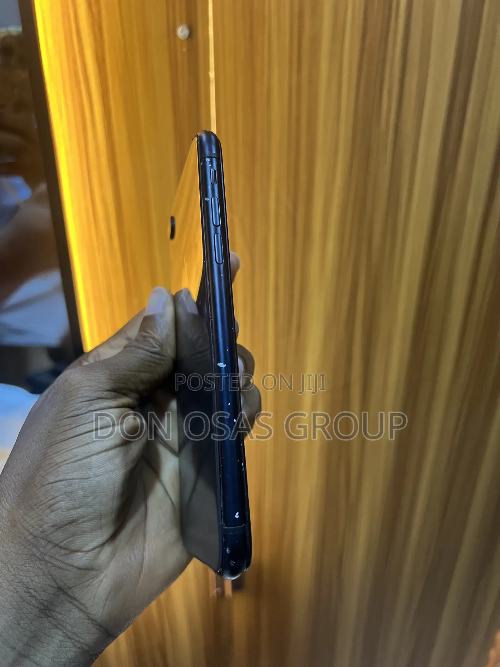 Apple iPhone XR 64 GB Black