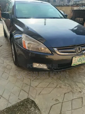 Honda Accord 2005 Gray