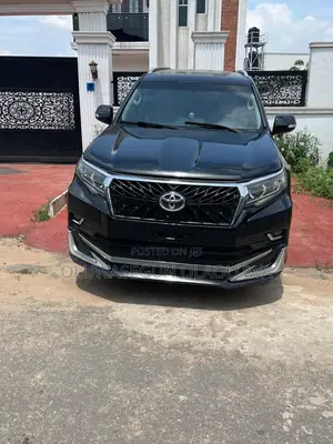 Toyota Land Cruiser Prado 4.0 Petrol TX 2012 Black