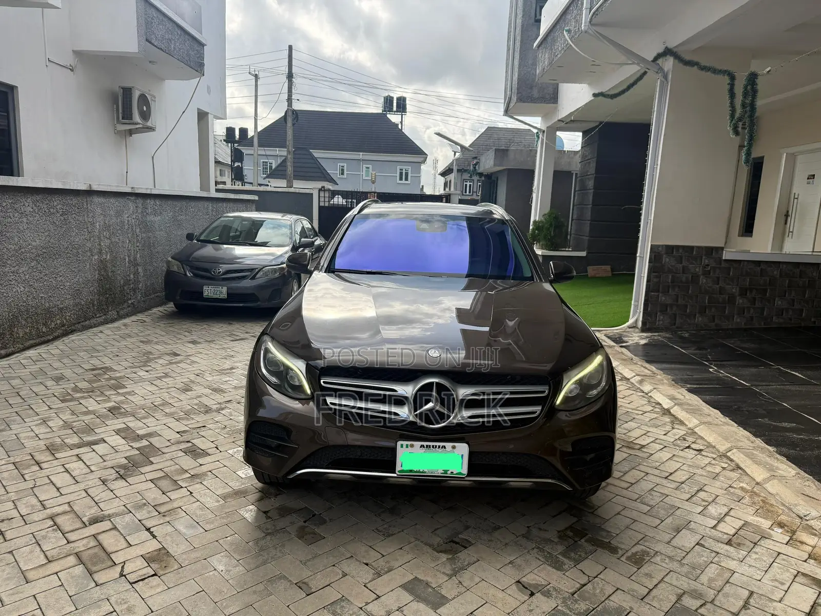 Mercedes-Benz GLC-Class 2016 Brown