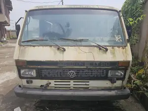 Volkswagen LT 2002 White