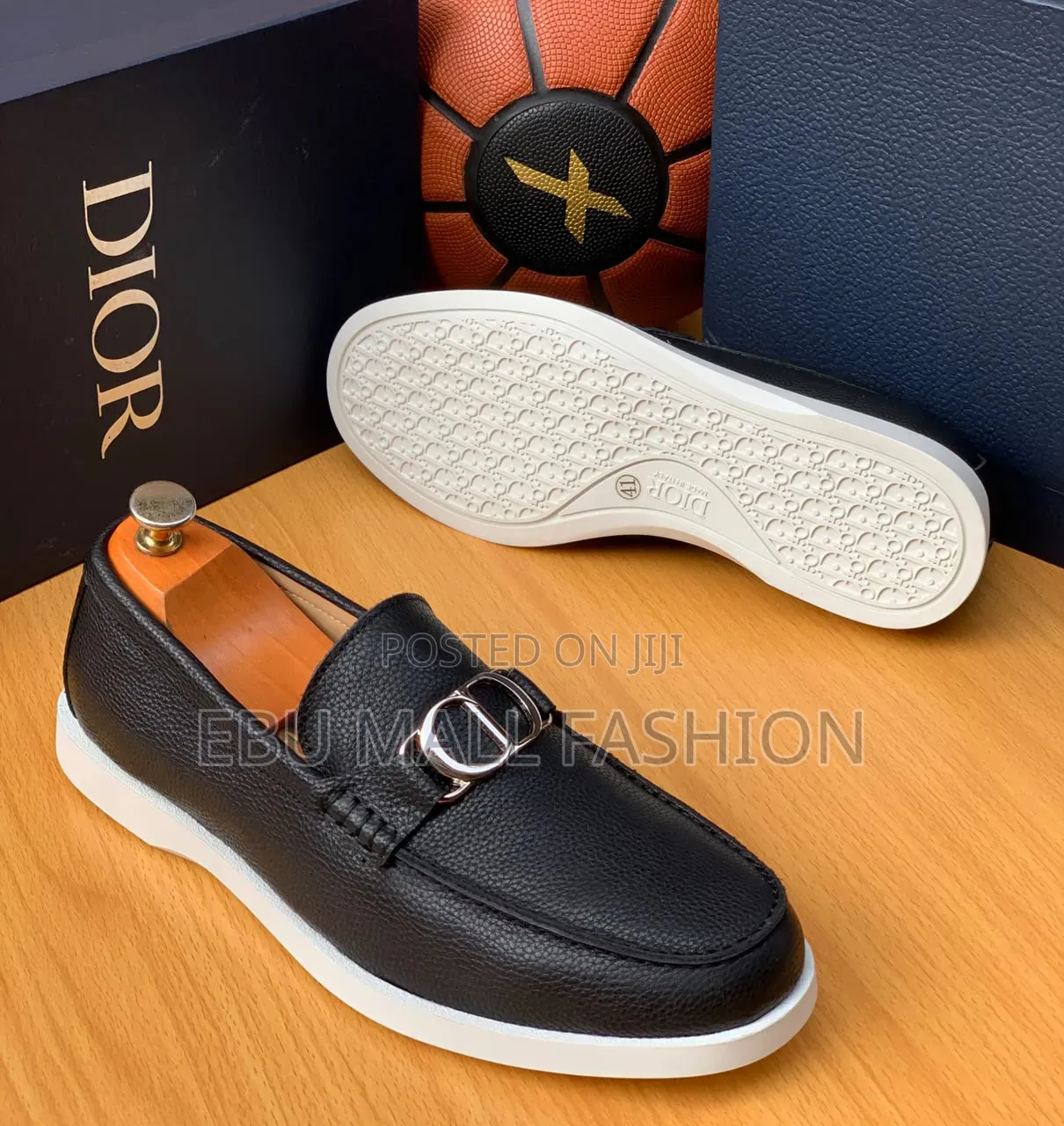 Dior Luxury Sneaker