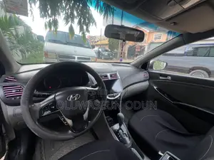 Hyundai Accent GLS Automatic 2012 Silver
