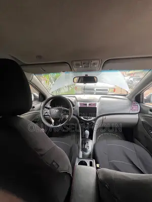 Hyundai Accent GLS Automatic 2012 Silver