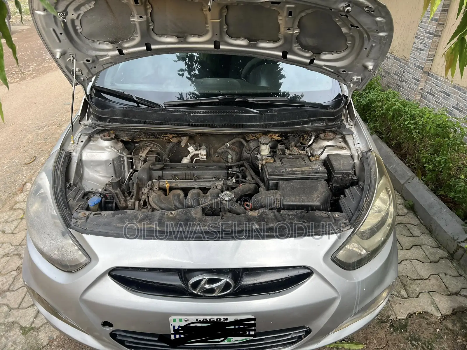Hyundai Accent GLS Automatic 2012 Silver