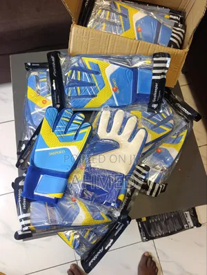 Quality GoalKeeper Gloves