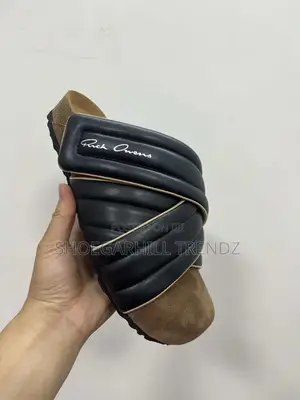 Premium Rick Owens Palm Slippers | Modern Comfort