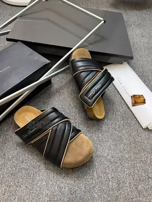 Premium Rick Owens Palm Slippers | Modern Comfort
