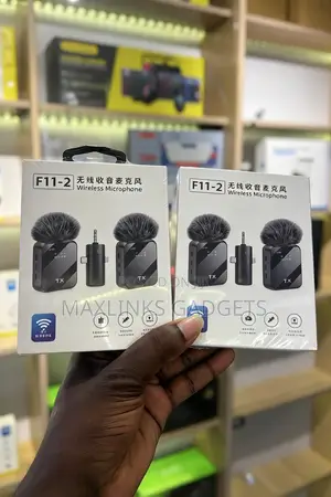 F11-2 Professional Wireless Microphone With Long Battery Life