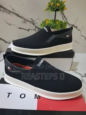 Tommy Hilfiger