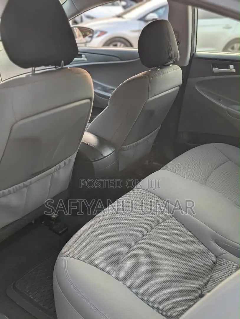 Hyundai Sonata 2013 Silver