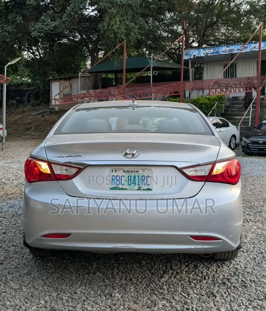 Hyundai Sonata 2013 Silver