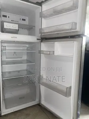 LG 260L Double Door Refrigerator