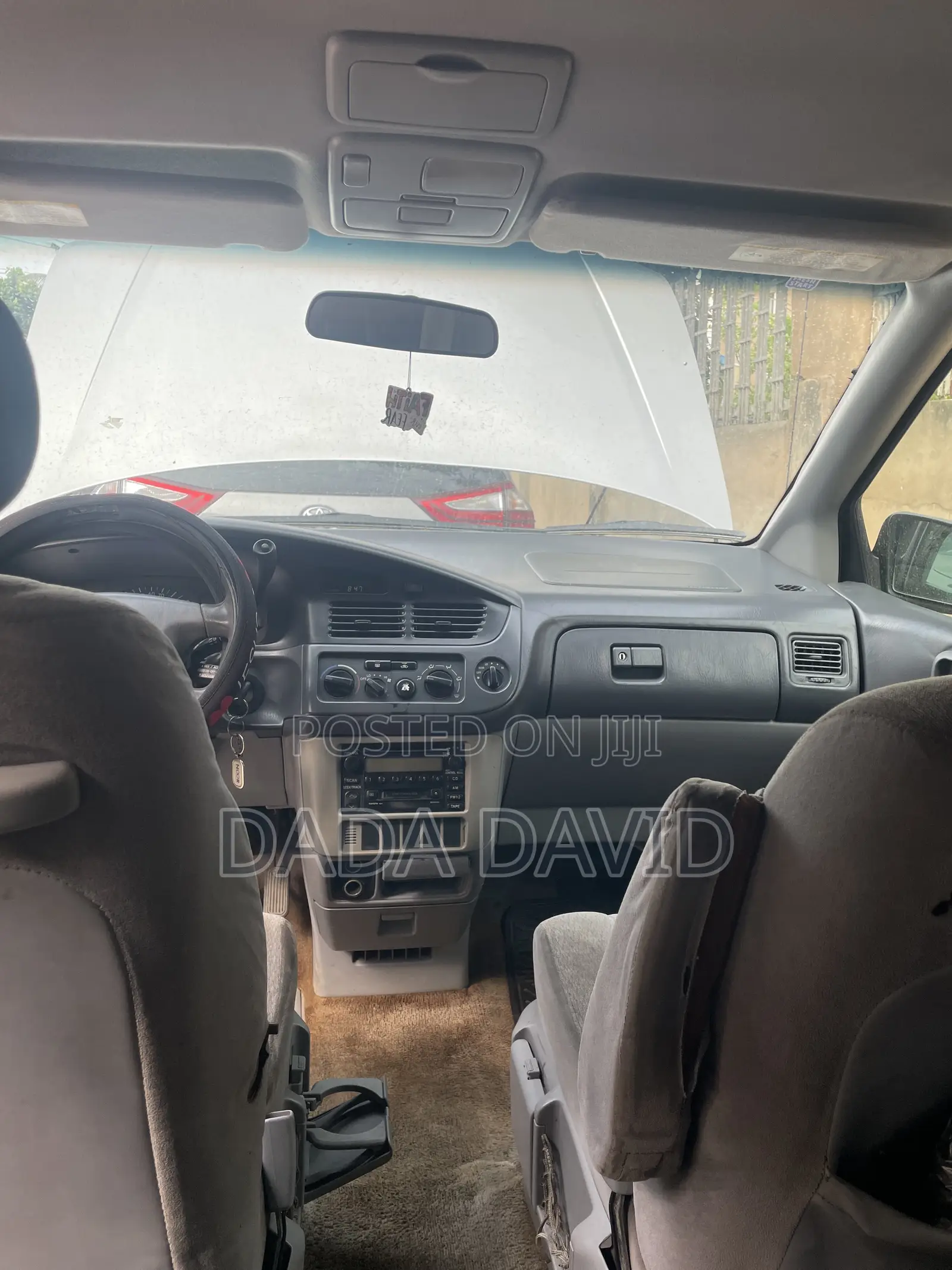 Toyota Sienna CE 2002 Silver