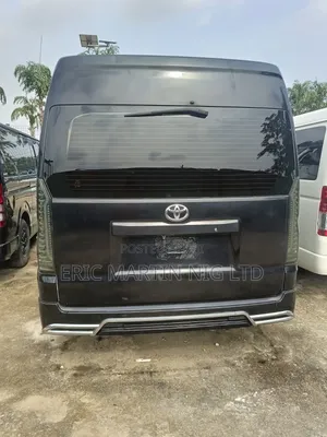 Toyota HiAce 2025 Black