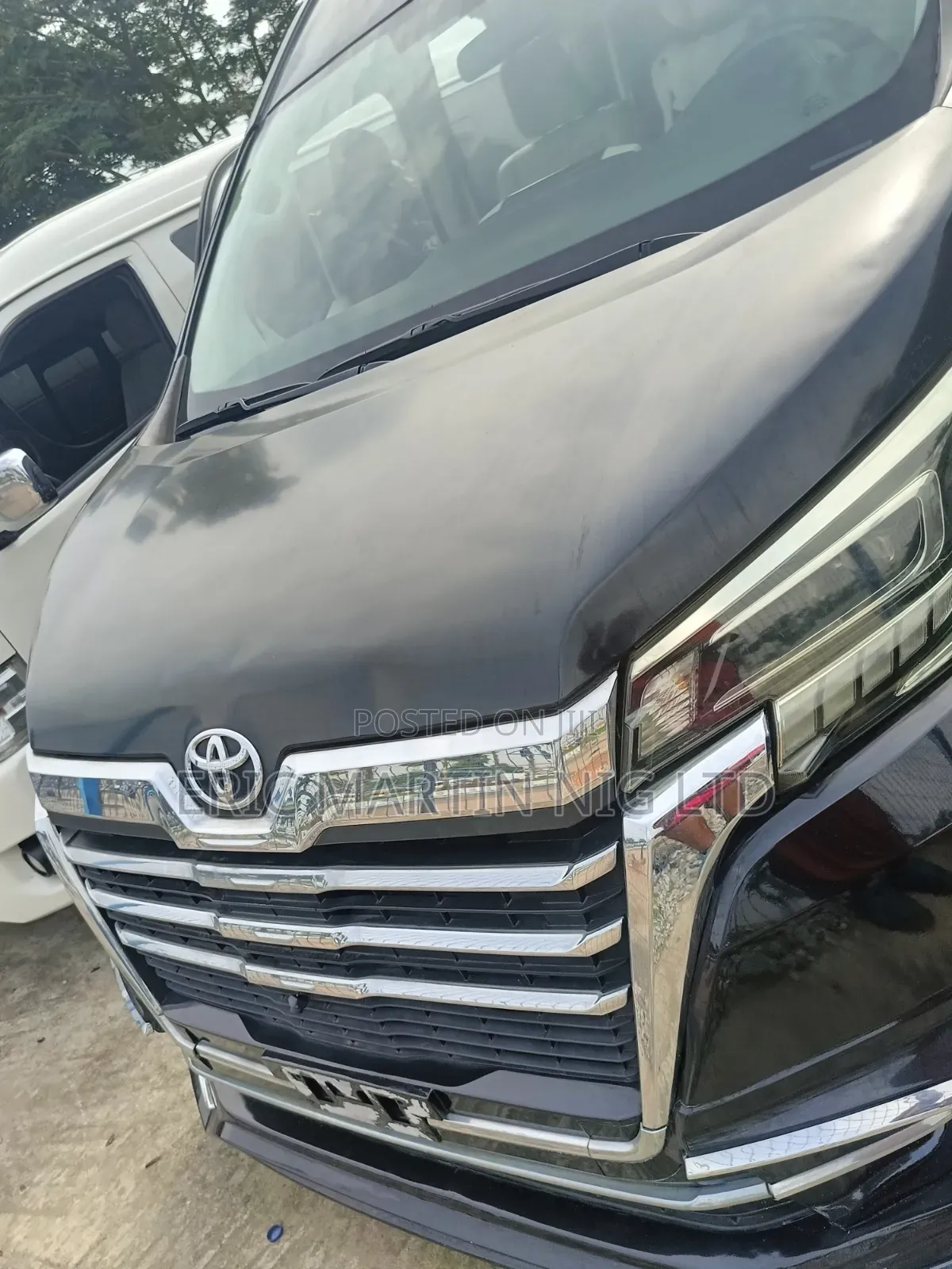 Toyota HiAce 2025 Black