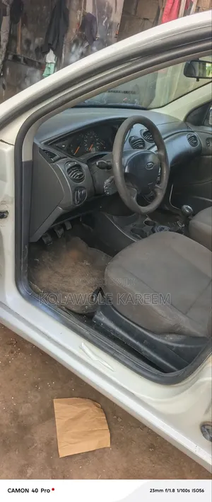 Ford Focus 1.8 2004 White