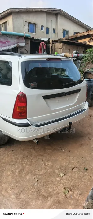Ford Focus 1.8 2004 White