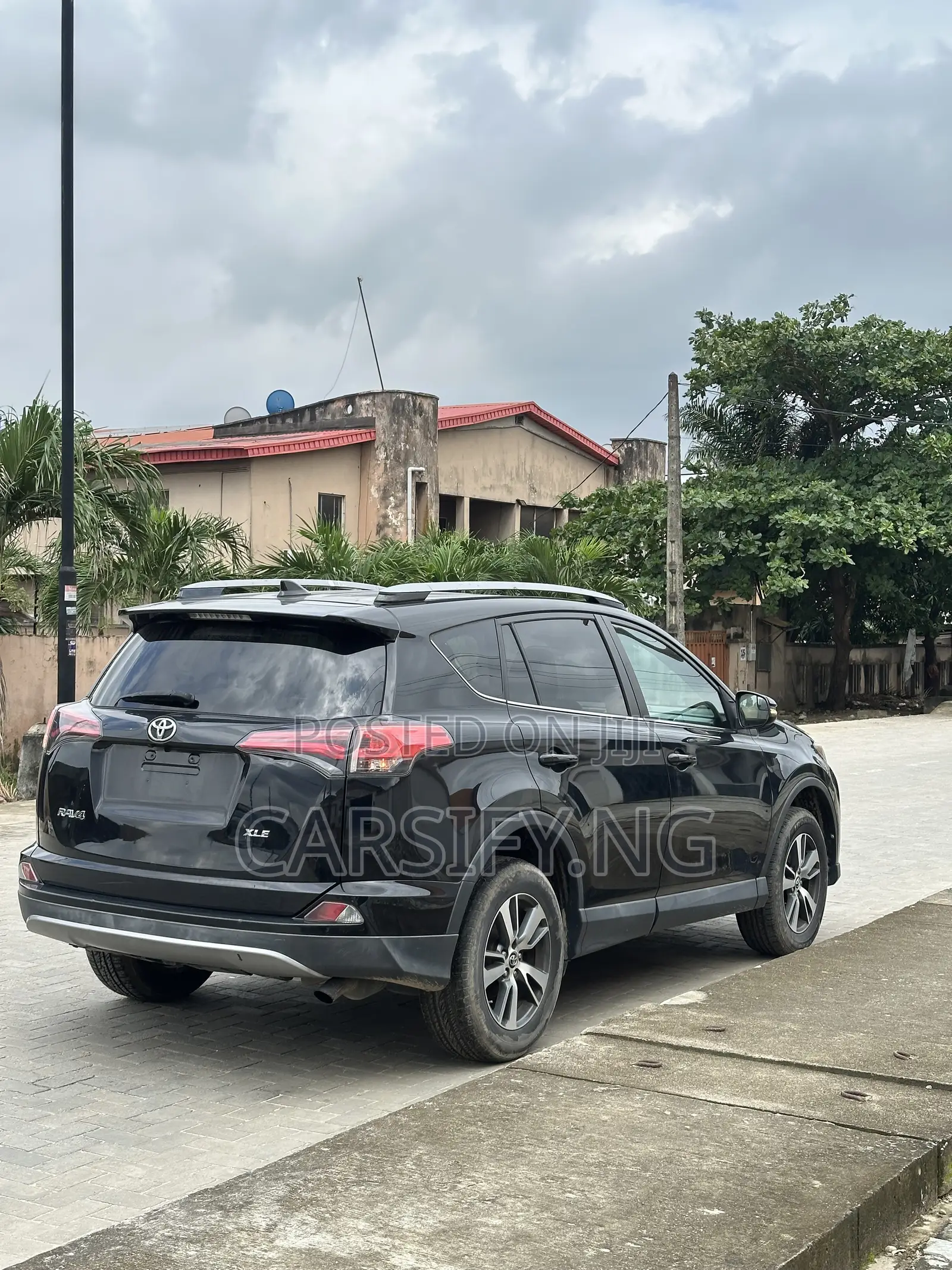 Toyota RAV4 2017 Black